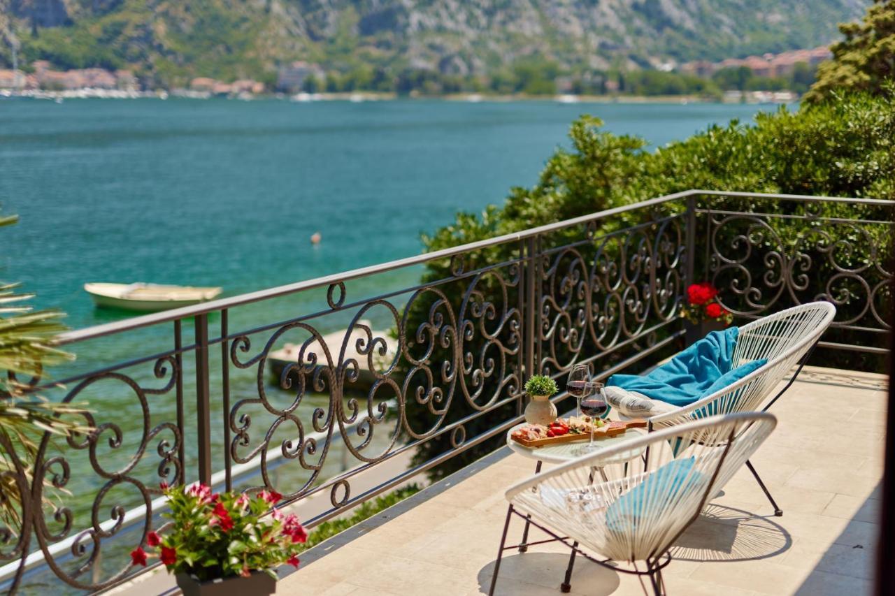 Apartment Aura With Sea View Kotor Eksteriør bilde